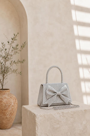 Imagen generada · Bolso Gala plata Vestaluna